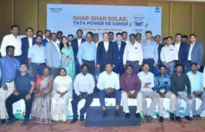 Tata Power's GharGharSolar campaign in Tamil Nadu, offering rooftop solar solutions with net metering and government subsidies.